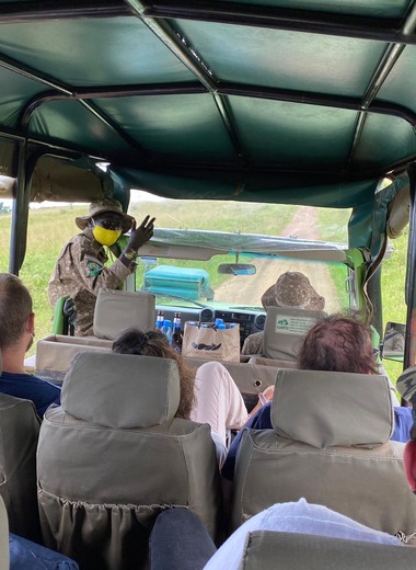 safari game drive 380x520